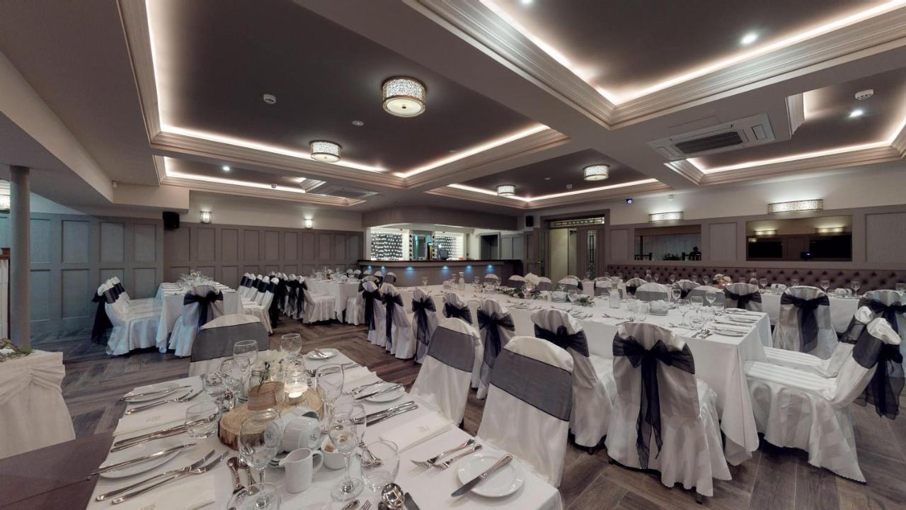 Foyle Hotel Мовілл Екстер'єр фото