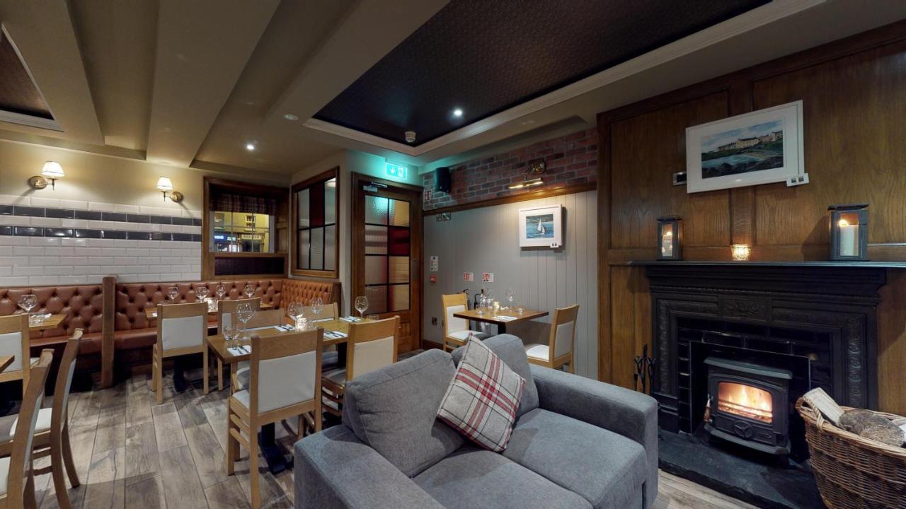 Foyle Hotel Мовілл Екстер'єр фото